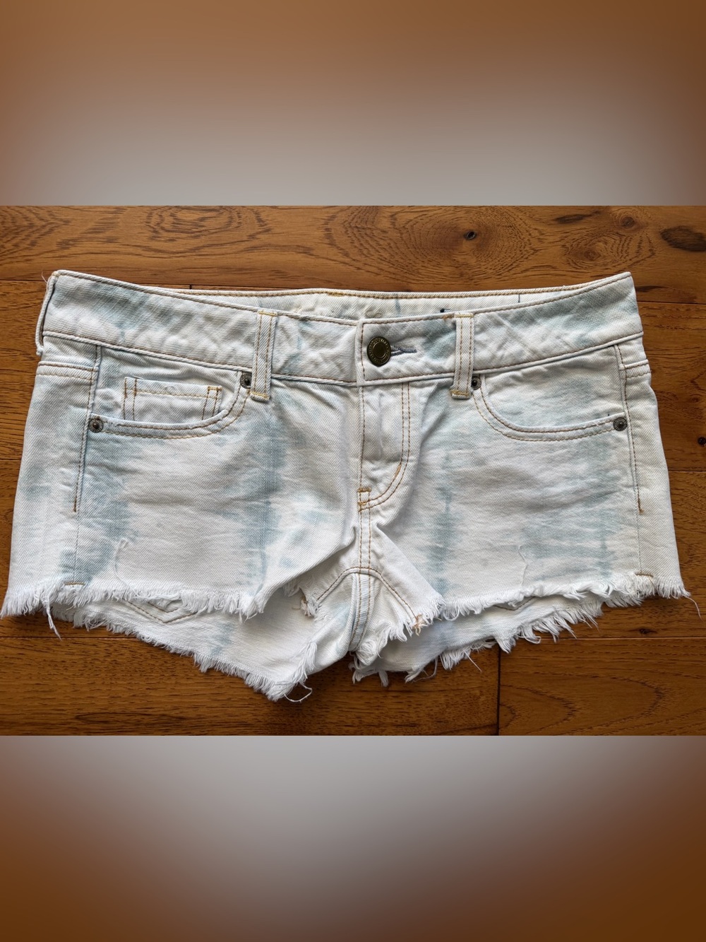 American Eagle White and Blue Cut Off Denim Jean Shorts Size 4